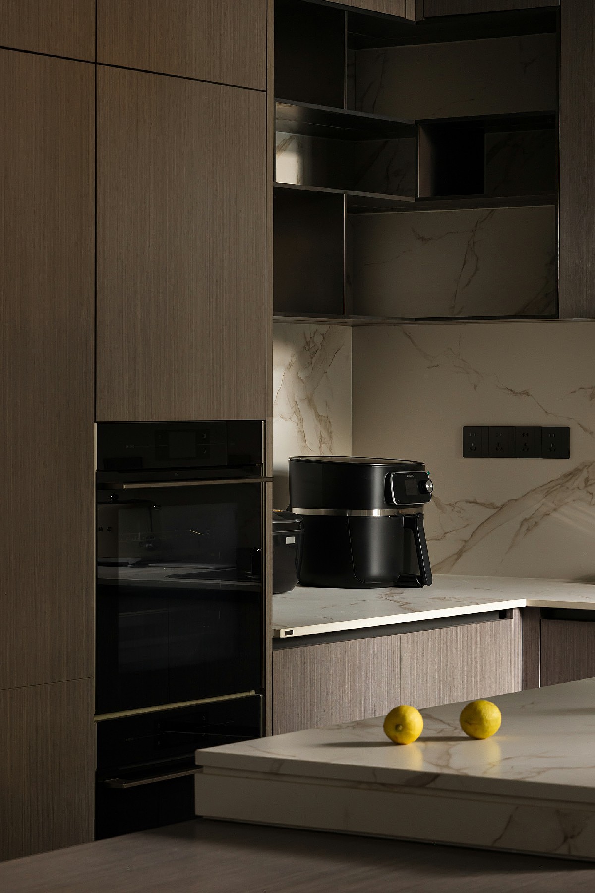 VANCE DESIGN 万城设计丨广州南湖颐和高尔夫别墅（图ZMzYzNjcxMzQw） - 家装设计 - 站酷设计师万城设计原创素材 - 站酷ZCOOL