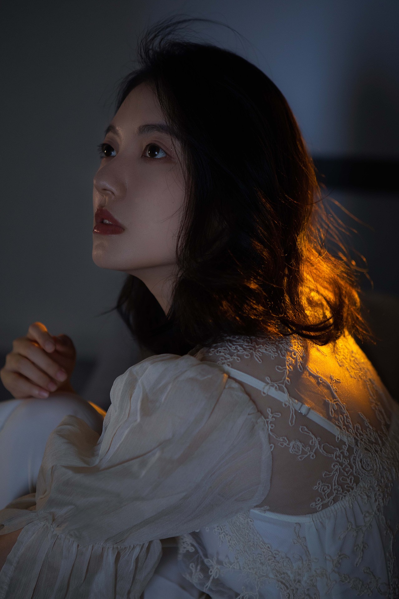 静谧角落（图ZMzQzNzc3NjUy） - 人像摄影 - 站酷设计师张禧芮原创素材 - 站酷ZCOOL