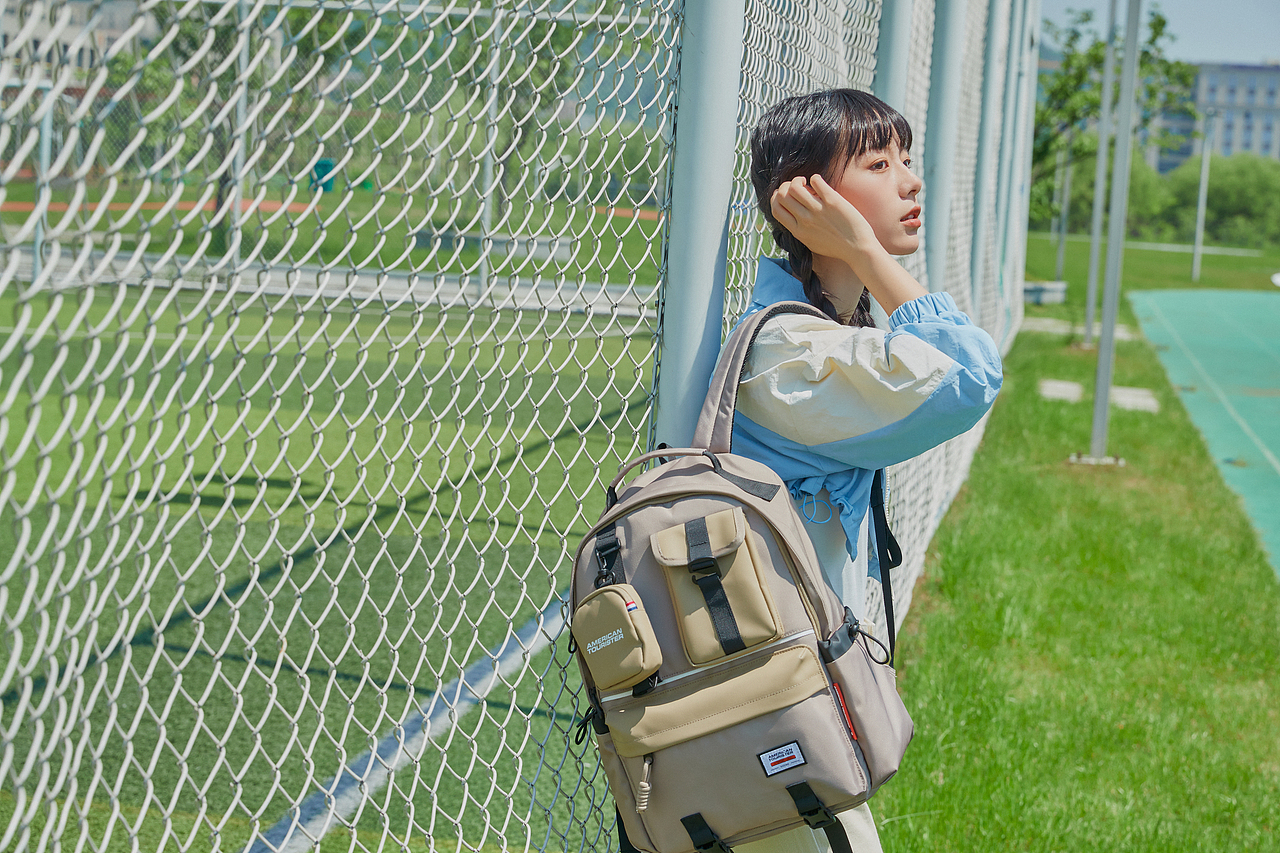American Tourister 2022 S/S（图ZMzA1Njg0MjIw） - 人像摄影 - 站酷设计师WaiTinG0417原创素材 - 站酷ZCOOL