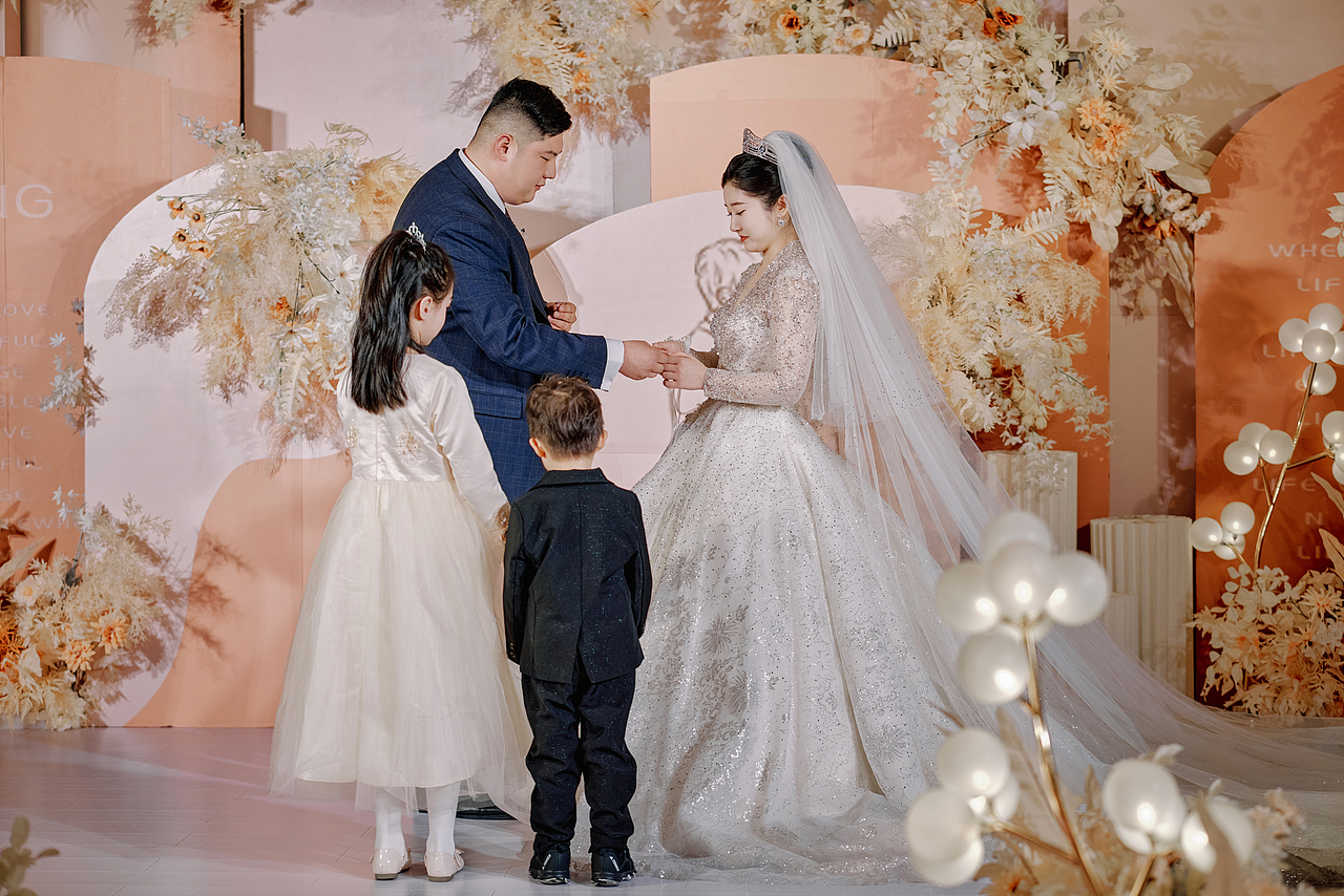 2021.12.19（图ZMzA3MzgyOTg0） - 婚礼摄影 - 站酷设计师摄影师王大飞原创素材 - 站酷ZCOOL