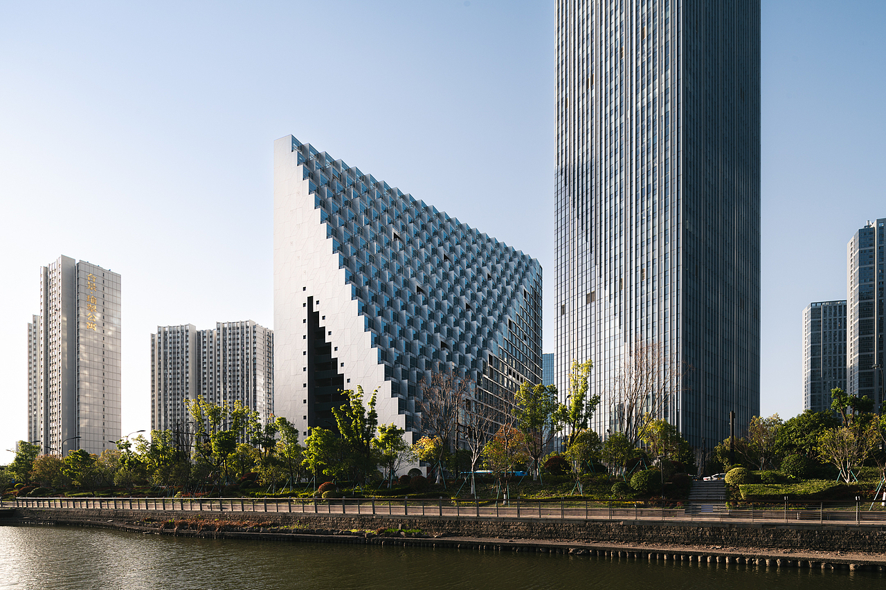 未来新湖中心（杭州光棱）（图ZMzY0ODkzMjgw） - 环境/建筑摄影 - 站酷设计师摄影师康超凡原创素材 - 站酷ZCOOL