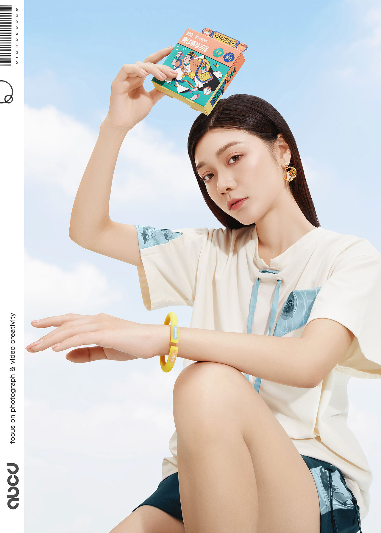 甲乙丙丁|彩虹驱蚊爆珠手环拍摄（图ZMzA3MDQxMzAw） - 产品摄影 - 站酷设计师摄影师Linna原创素材 - 站酷ZCOOL