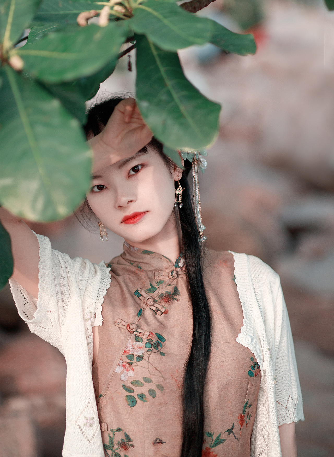 旗袍摄影/人像摄影/ 深圳湾公园（图ZMzAwMzgyMjM2） - 人像摄影 - 站酷设计师白折原创素材 - 站酷ZCOOL