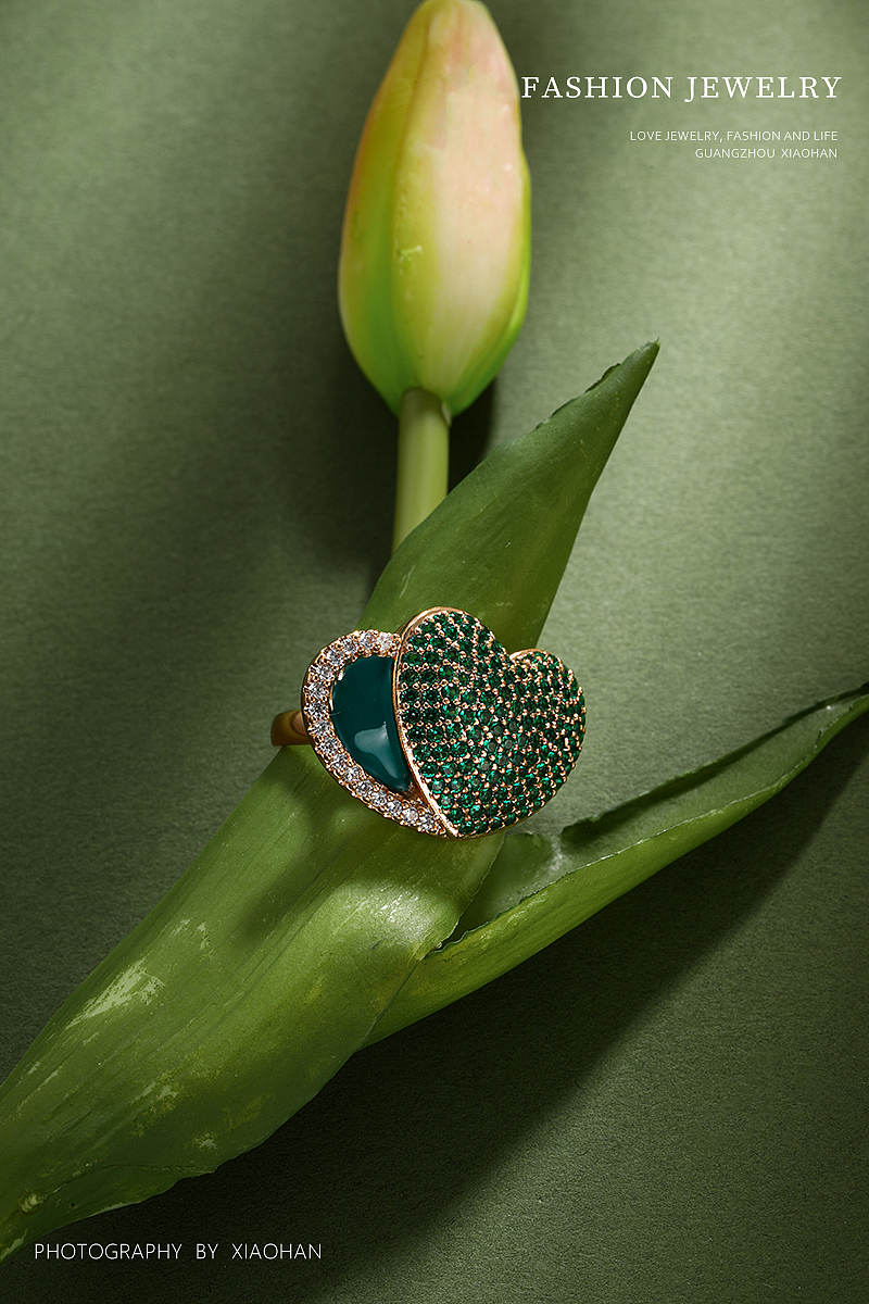 珠宝首饰拍摄 森系自然 花朵饰品 戒指 吊坠 彩宝 豪华