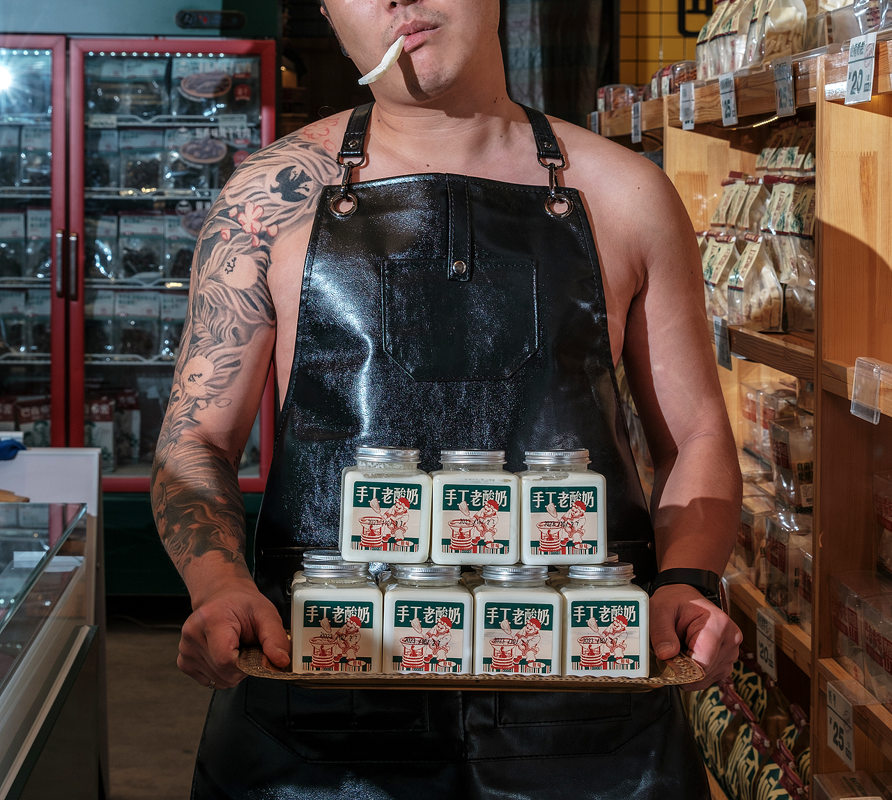 巴音希密奶酪工厂：奶酪屠夫（图ZMzU3NTgxNTQ4） - 产品摄影 - 站酷设计师衍艺设原创素材 - 站酷ZCOOL