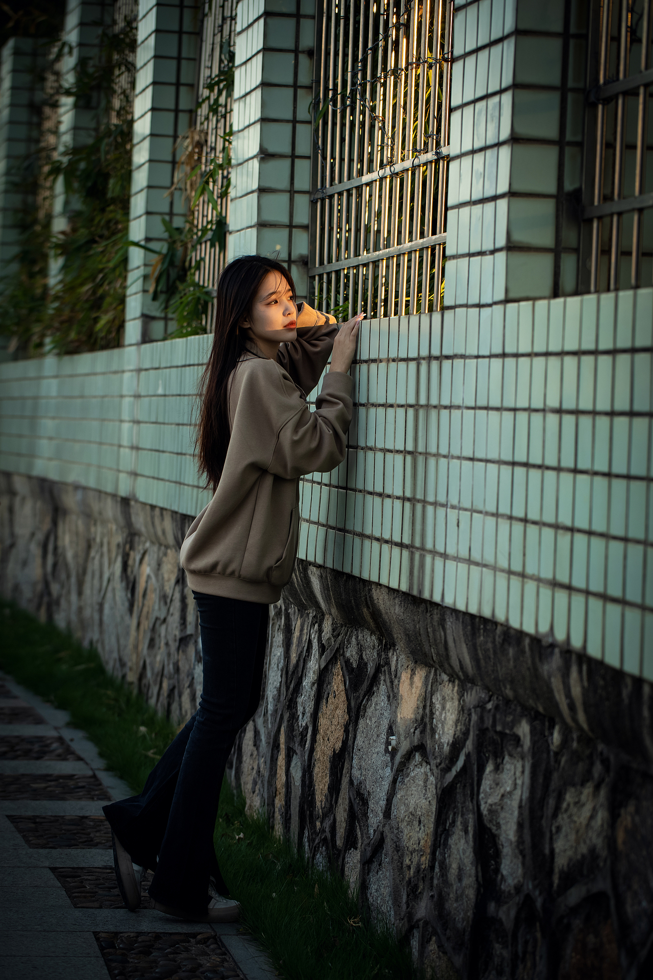 人像摄影（公园捡的）（图ZMzM0MTc4MjQ0） - 人像摄影 - 站酷设计师创美空间摄影原创素材 - 站酷ZCOOL