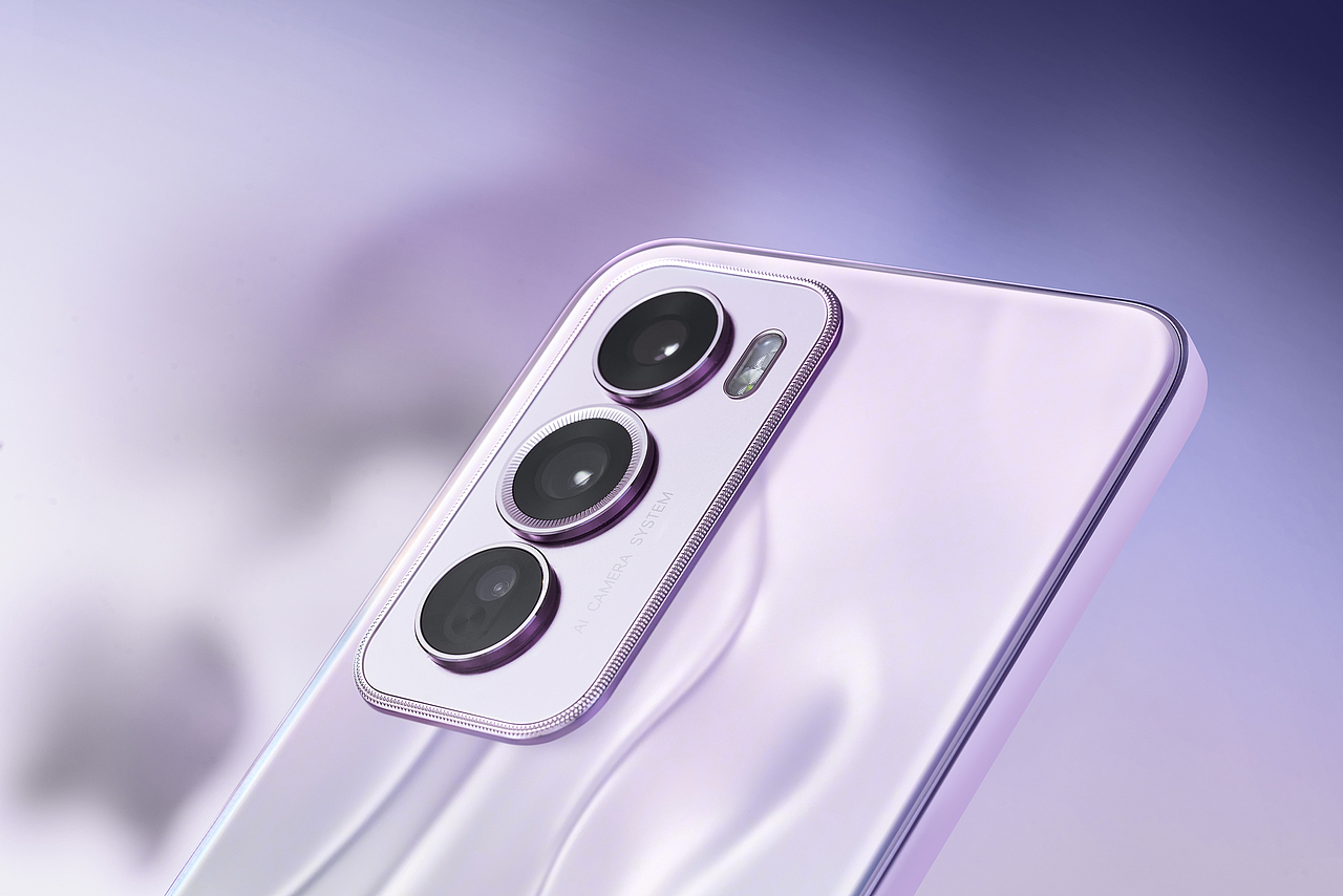 Reno12 Pro 银幻紫棚 静谧花期