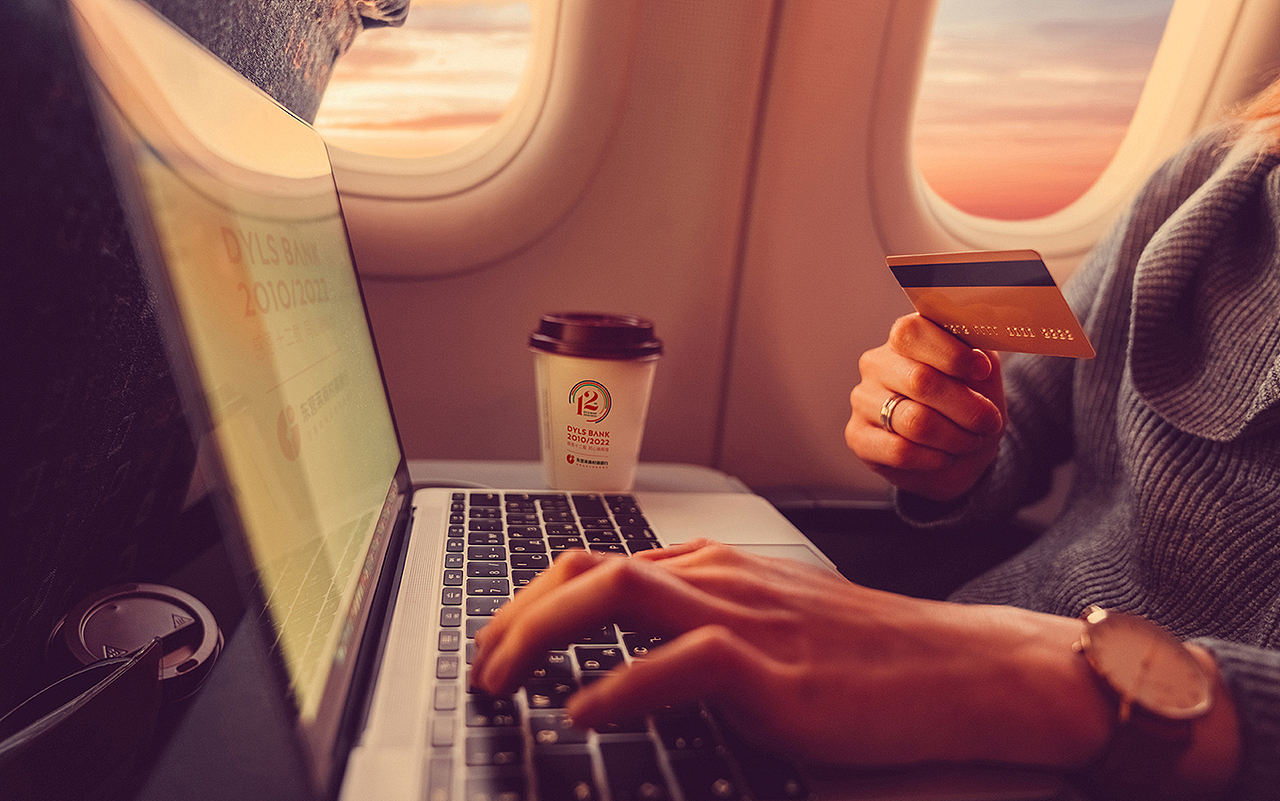 东营莱商村镇银行十二周年形象设计