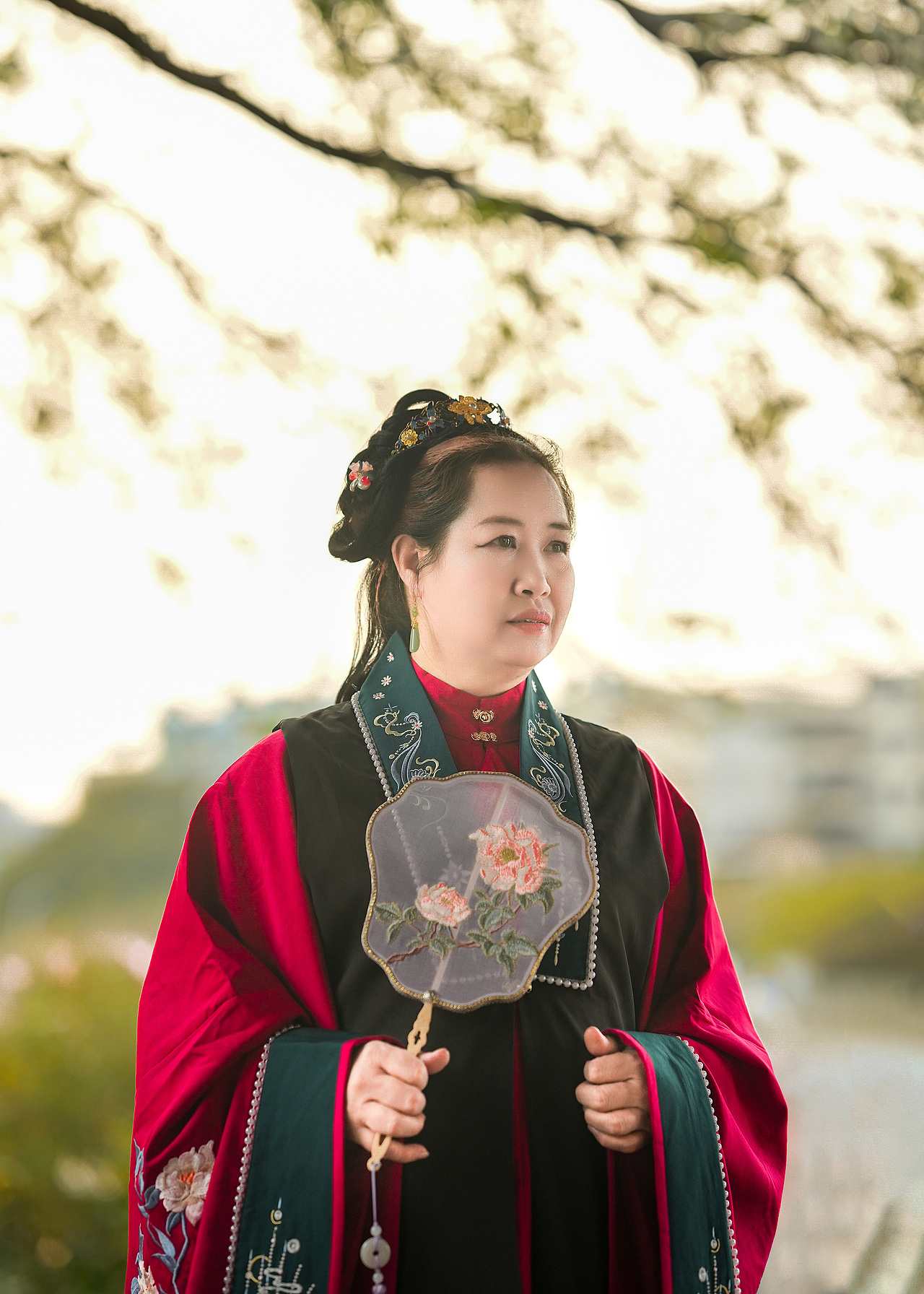 快带你妈妈来拍汉服吧