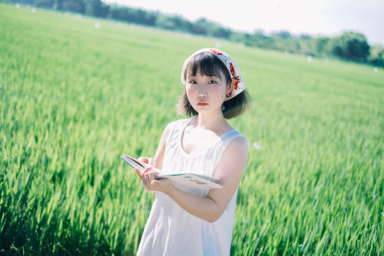 稻田少女/超快乐写真（图ZMzQ5NTMwMjEy） - 人像摄影 - 站酷设计师贰人映像原创素材 - 站酷ZCOOL