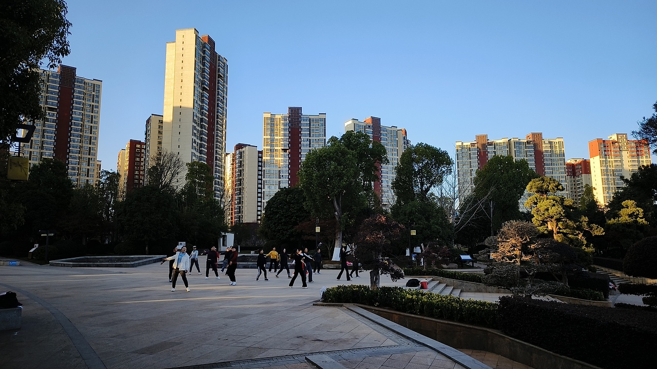 昭通的早晨（图ZMzYxOTYzNzg0） - 风光摄影 - 站酷设计师烟锁池塘柳诗九张原创素材 - 站酷ZCOOL