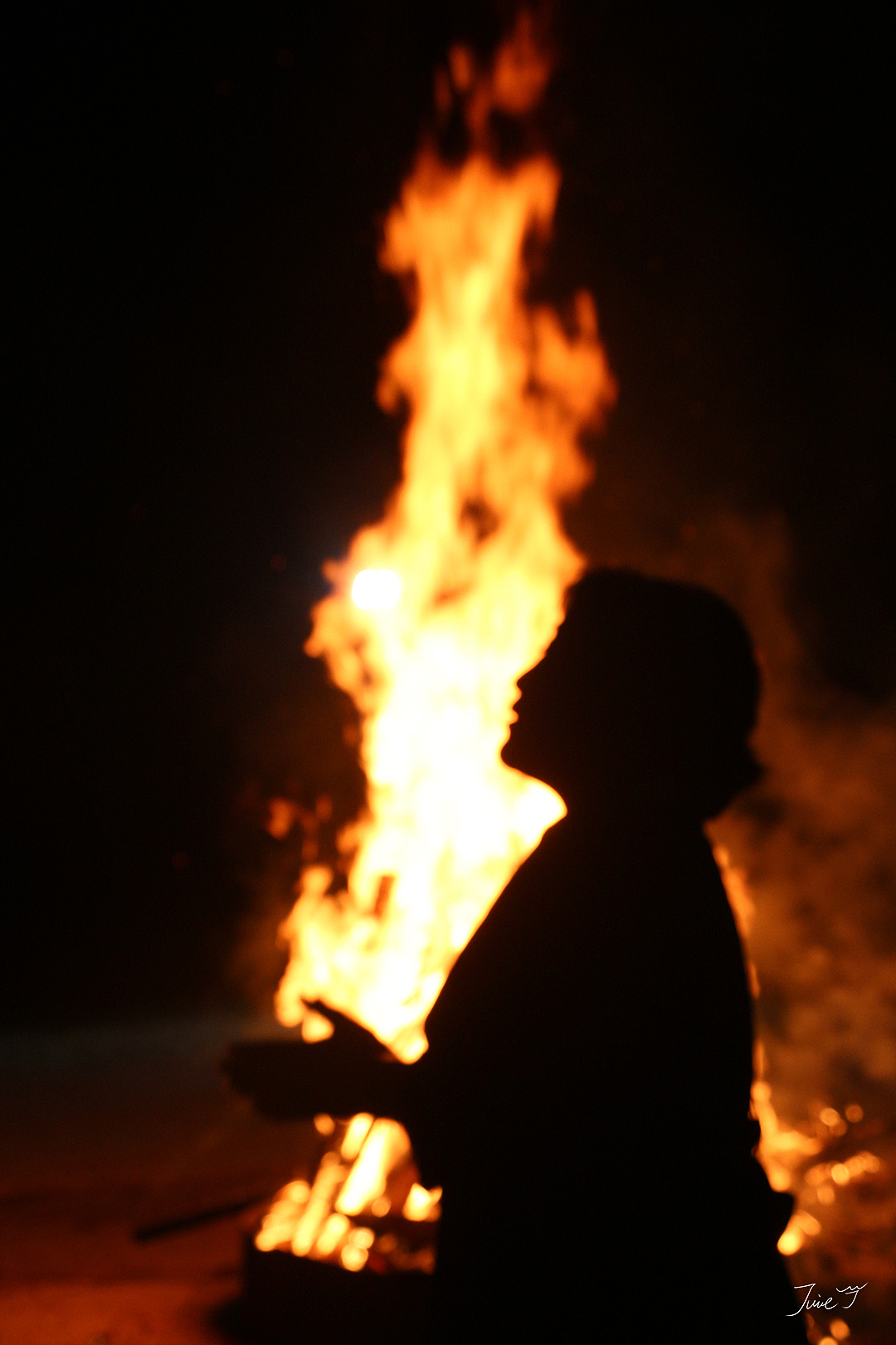 属于草原的清凉夏夜（图ZMzA5NjMxMDgw） - 风光摄影 - 站酷设计师Juice马迹原创素材 - 站酷ZCOOL