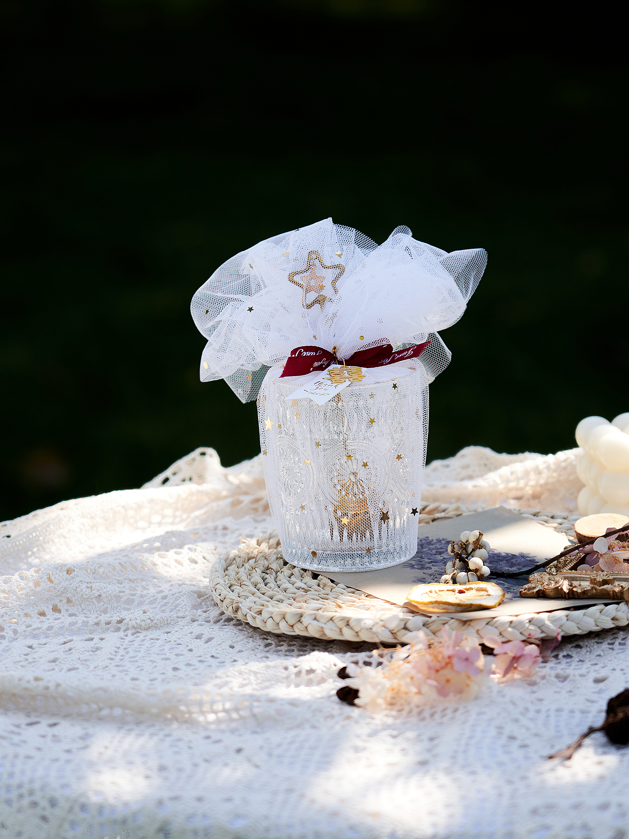 玻璃杯室外拍摄（南昌的天气真的很热）（图ZMzA3MjQ0MTg0） - 产品摄影 - 站酷设计师视觉传达摄影原创素材 - 站酷ZCOOL