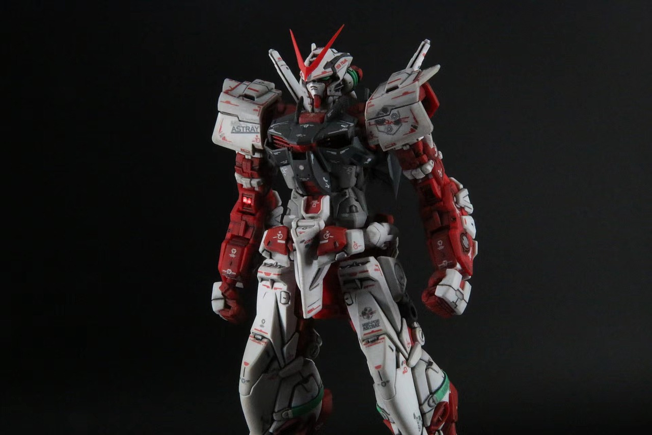 万代 RG 机动战士高达 SEED ASTRAY 红异端 拼装 摄影