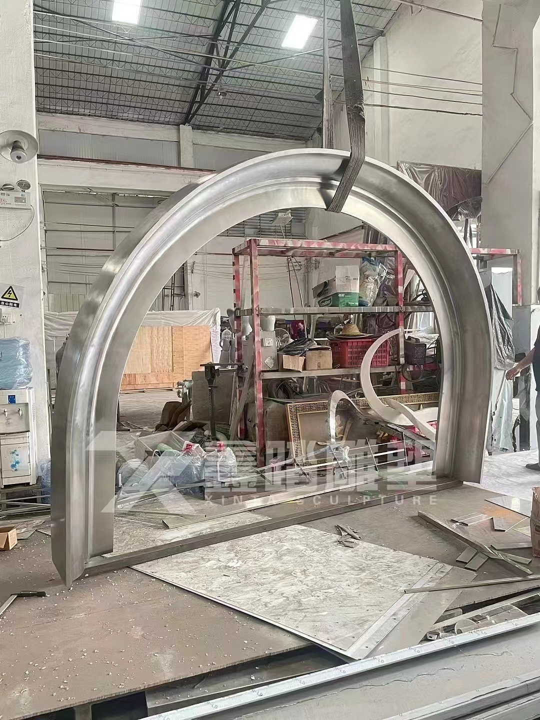 售楼部酒店大堂曲面不锈钢门套 定制弧形不锈钢门套