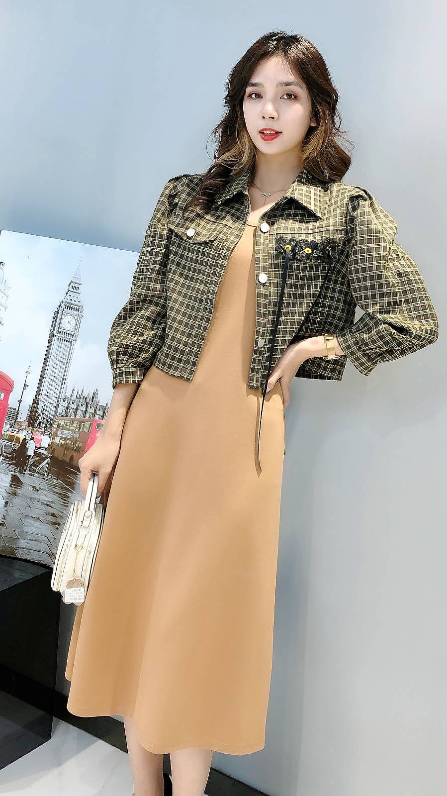 手机拍摄的服装生活照及视频(8P+SMOOTH 4)（图ZMzAzMTY3NTQ0） - 产品摄影 - 站酷设计师DBar设计吧原创素材 - 站酷ZCOOL