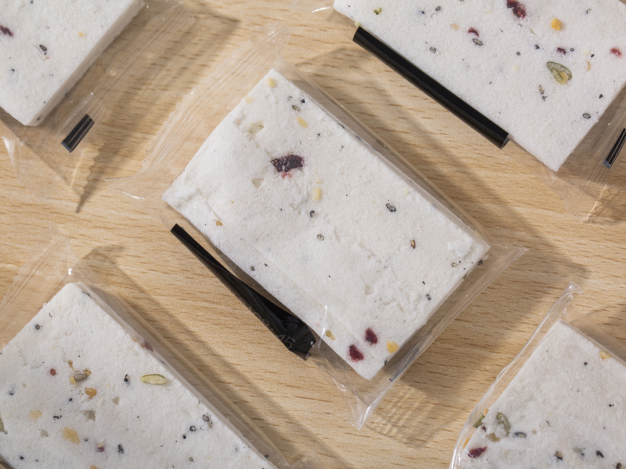 有间|千层茯苓八珍糕