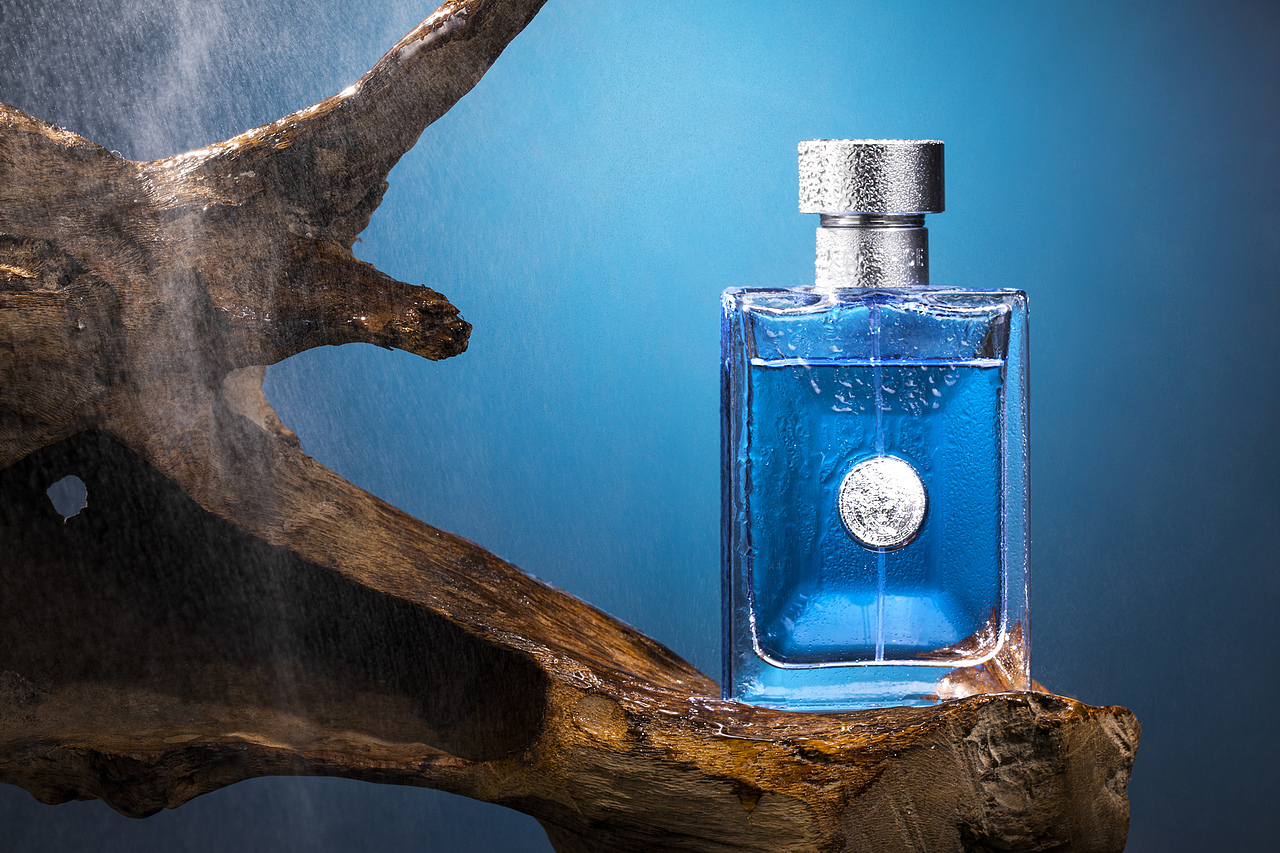 产品摄影 | versace范思哲男士同名香水拍摄