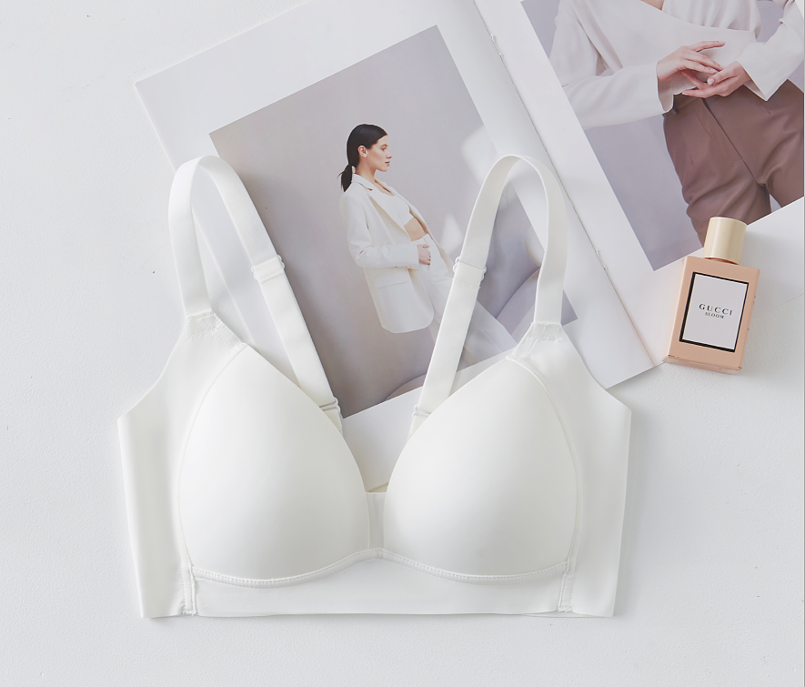 时尚内衣场景平铺 悬空群挂 场景组合