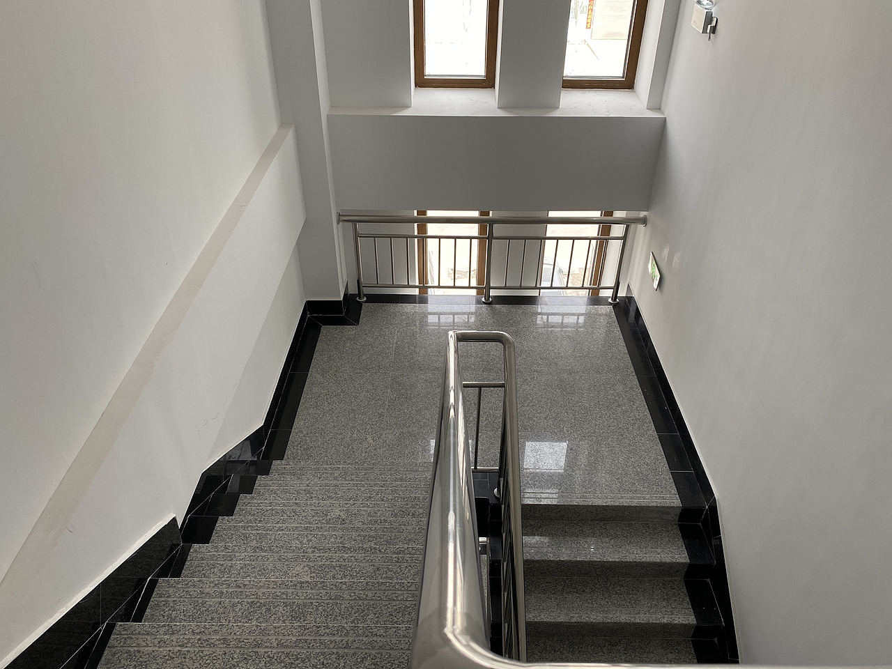 银川装修公司|银川办公楼装修设计实景图