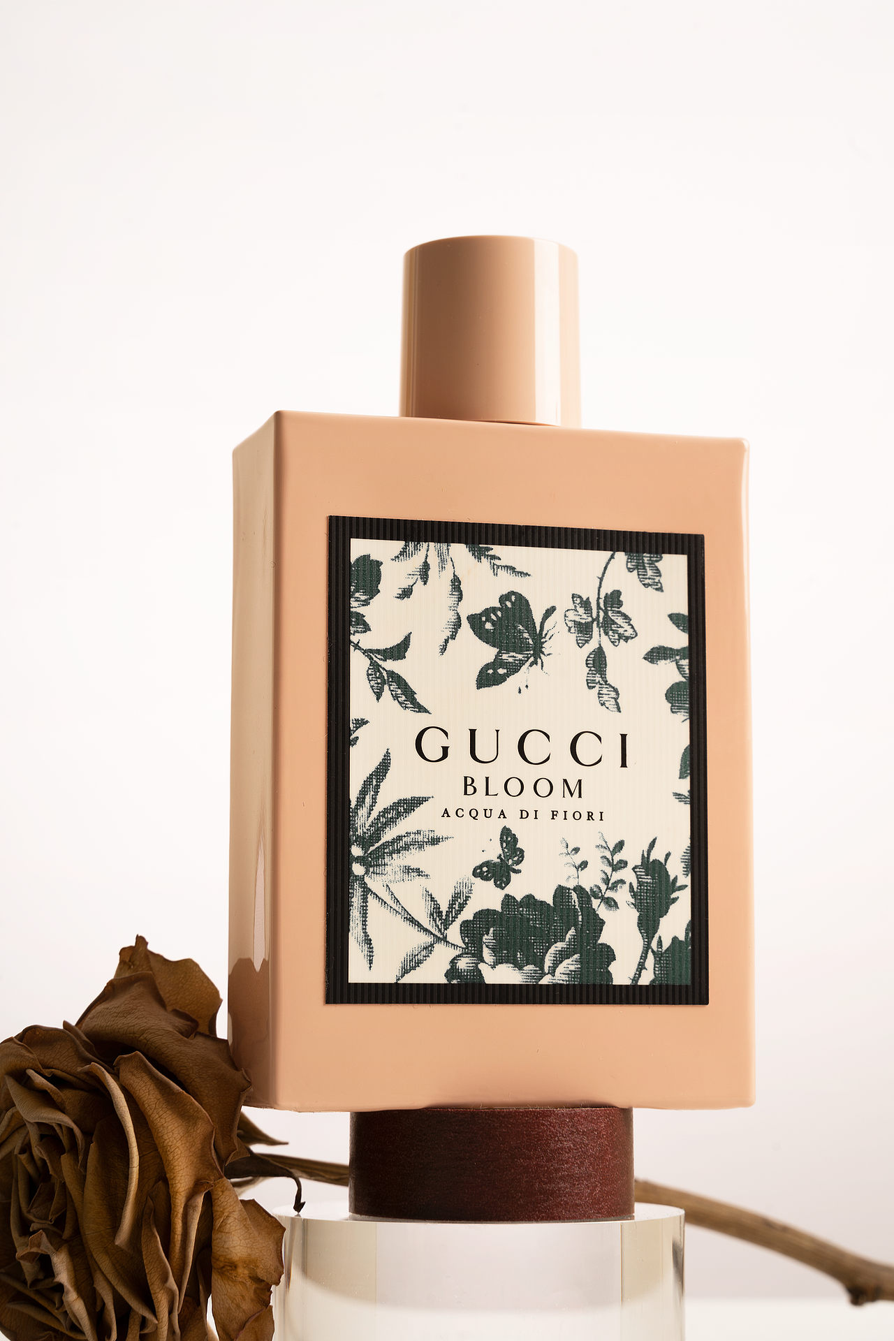 香水拍摄｜GUCCI繁花（图ZMzQzNzI1MDIw） - 产品摄影 - 站酷设计师7wenxu原创素材 - 站酷ZCOOL