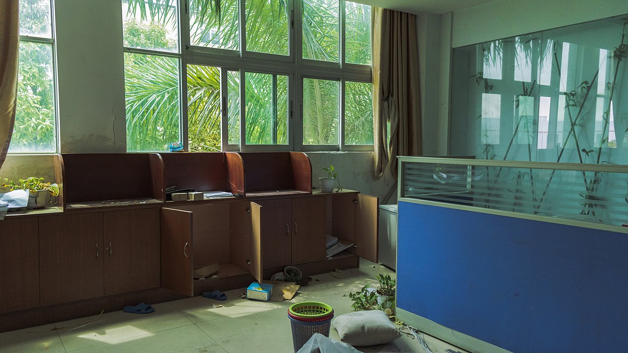 【人类清除记忆开机仪式】（图ZMzY1MzI3MzMy） - 人文/纪实摄影 - 站酷设计师LMF会一直做摄影原创素材 - 站酷ZCOOL