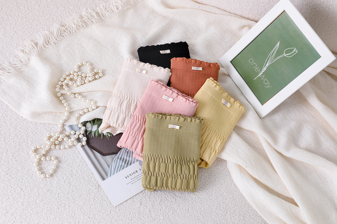 ins风女内裤の静物拍摄（图ZMzU2NTI4OTcy） - 产品摄影 - 站酷设计师云端视觉原创素材 - 站酷ZCOOL