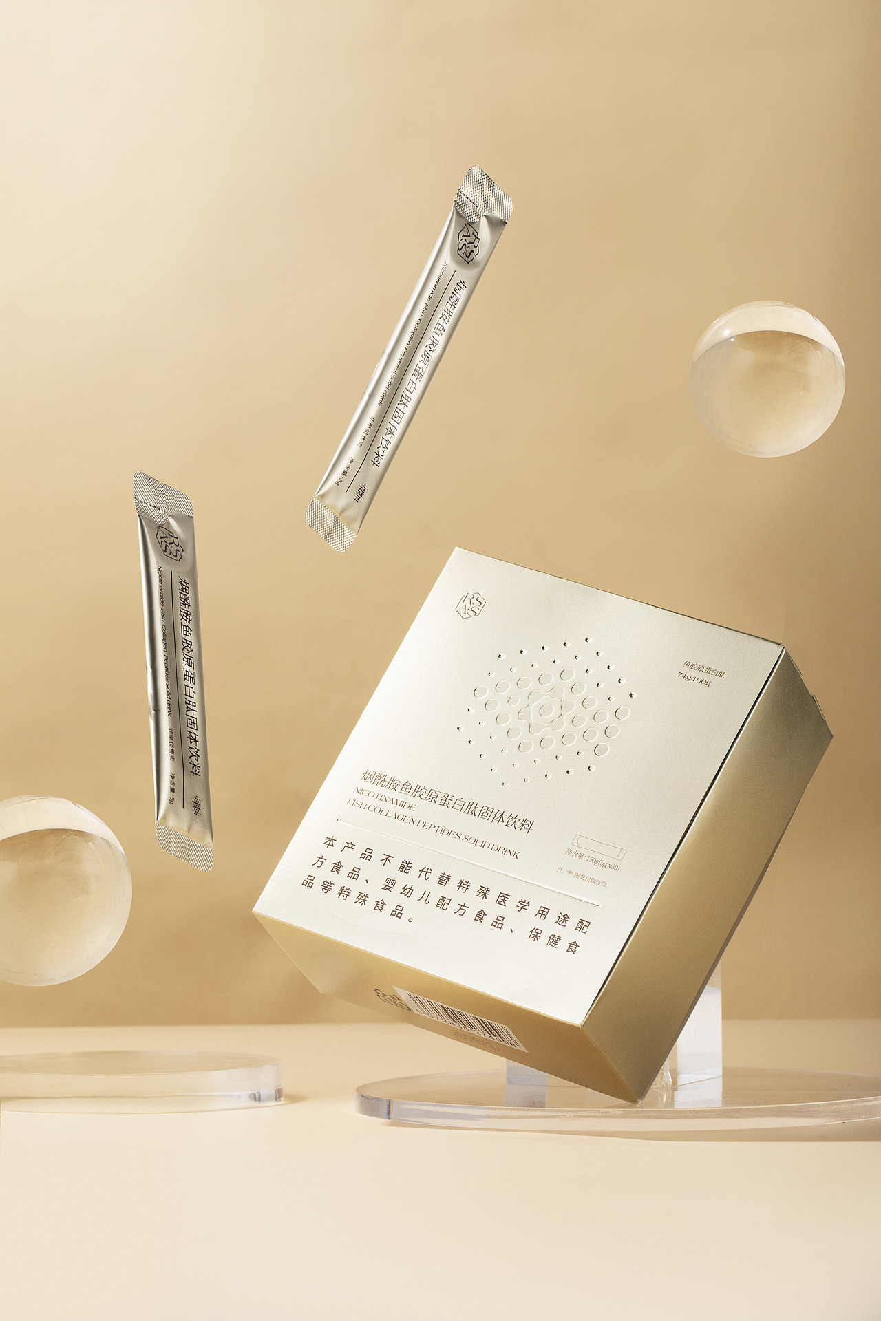 留念一下 | 精华油 水乳 护肤品组合什么的（图ZMzM4NzY1NTA0） - 产品摄影 - 站酷设计师妙音摄影原创素材 - 站酷ZCOOL