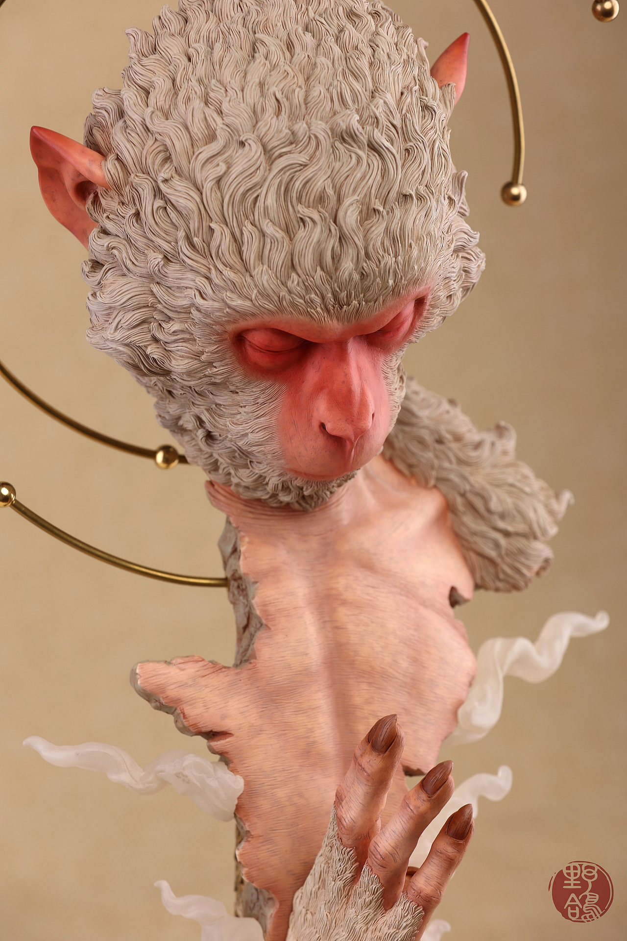 野鸽原创雕塑作品《空》彩色版