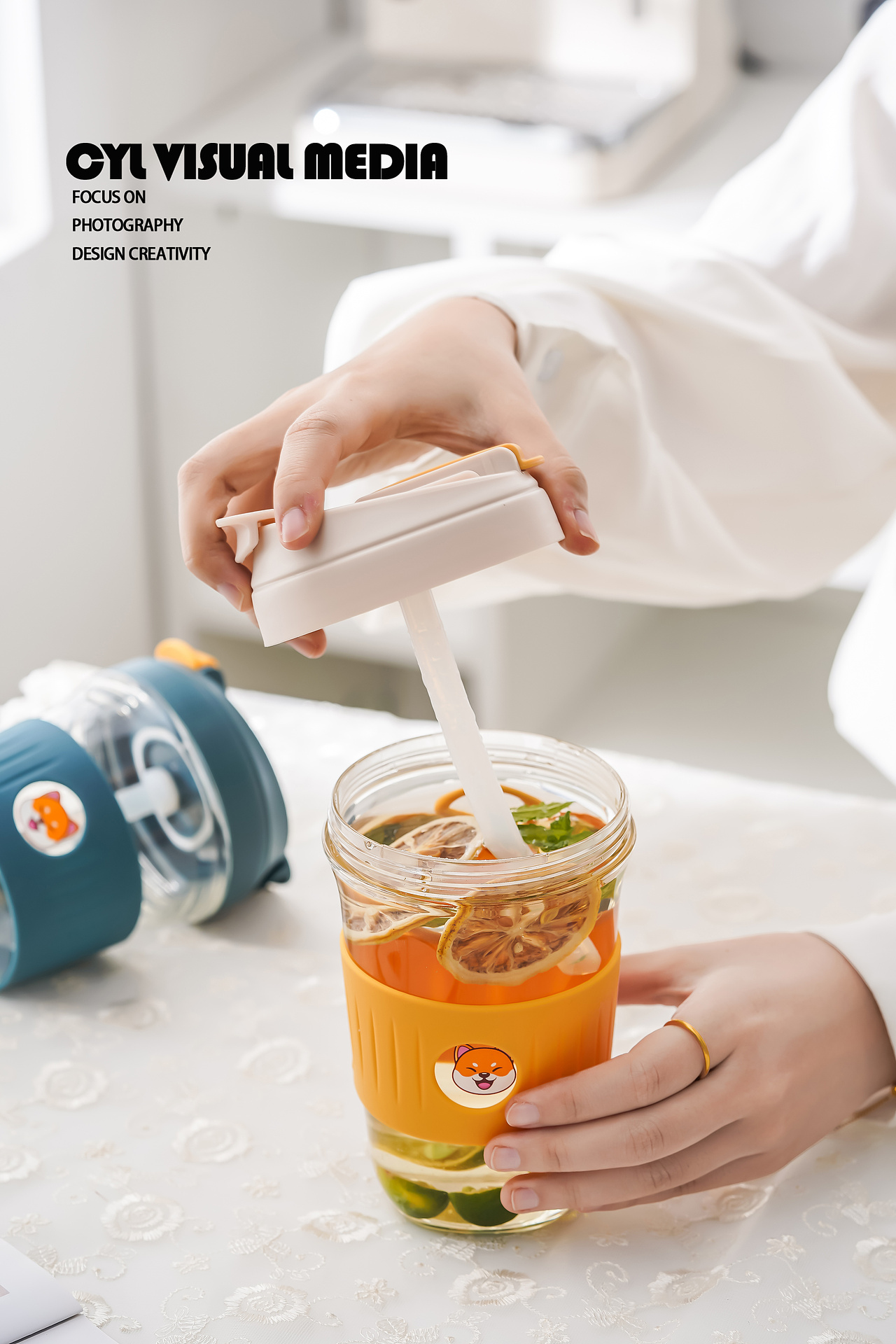 产品摄影|双饮杯（图ZMzIzOTE5Nzc2） - 产品摄影 - 站酷设计师摄影师蔡依琳原创素材 - 站酷ZCOOL