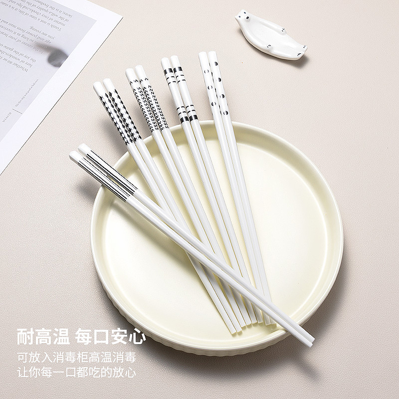 赫本风陶瓷筷-产品摄影（图ZMzY4ODY3ODc2） - 产品摄影 - 站酷设计师是你熊哥原创素材 - 站酷ZCOOL