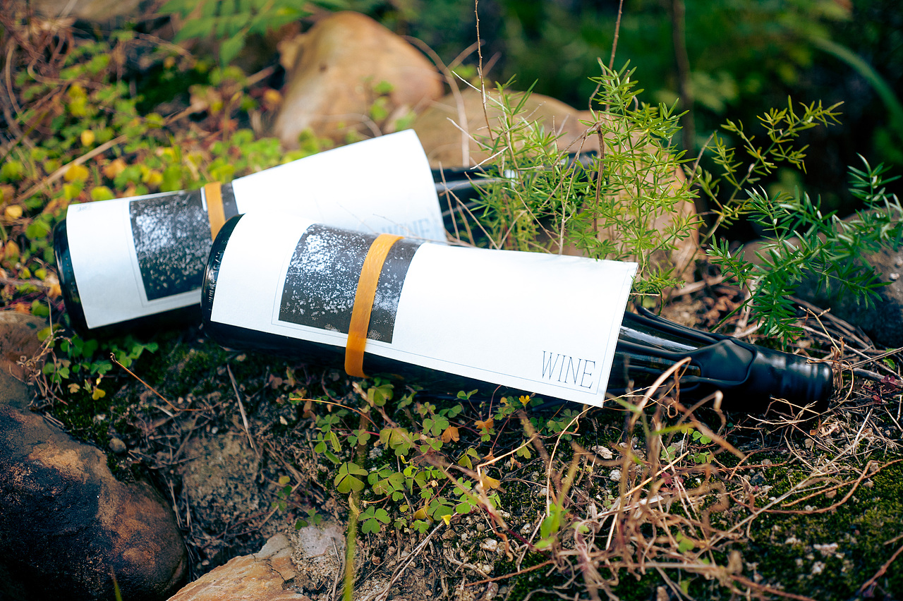 CLOSE TO ABYSS / WINE（图ZMzI4OTkyMDIw） - 包装 - 站酷设计师Pharaoh_Ars_摆薯原创素材 - 站酷ZCOOL