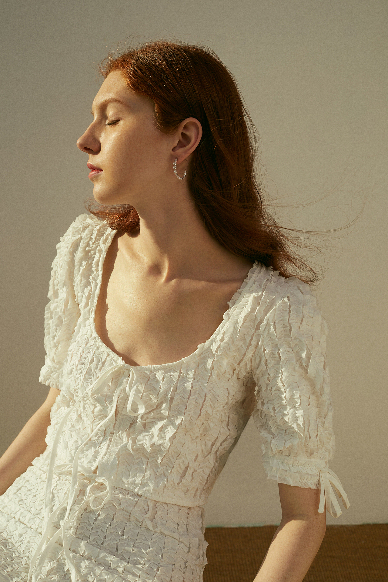 珠宝首饰自然光客片拍摄