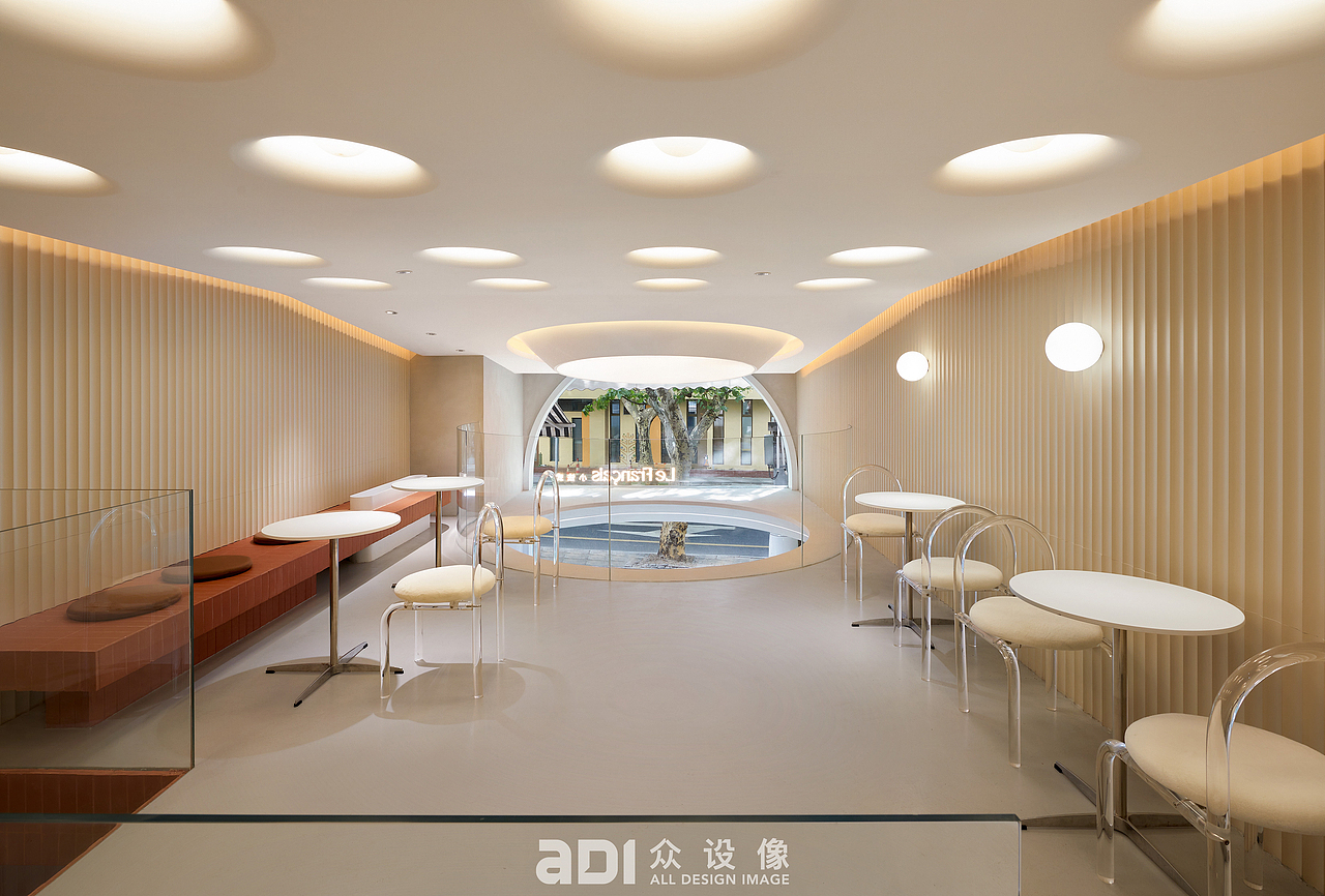 上海丨Le Francais小法式 襄阳南路店（图ZMzE0ODQ4NTQ0） - 环境/建筑摄影 - 站酷设计师众设像ADI原创素材 - 站酷ZCOOL