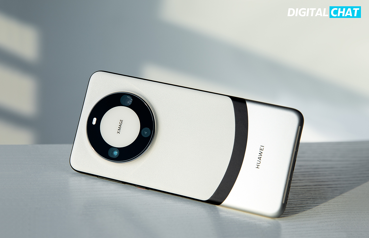 「DTCHAT」华为Mate 60 Pro+宣白（图ZMzY1MzY1NTE2） - 产品摄影 - 站酷设计师DTCHAT原创素材 - 站酷ZCOOL