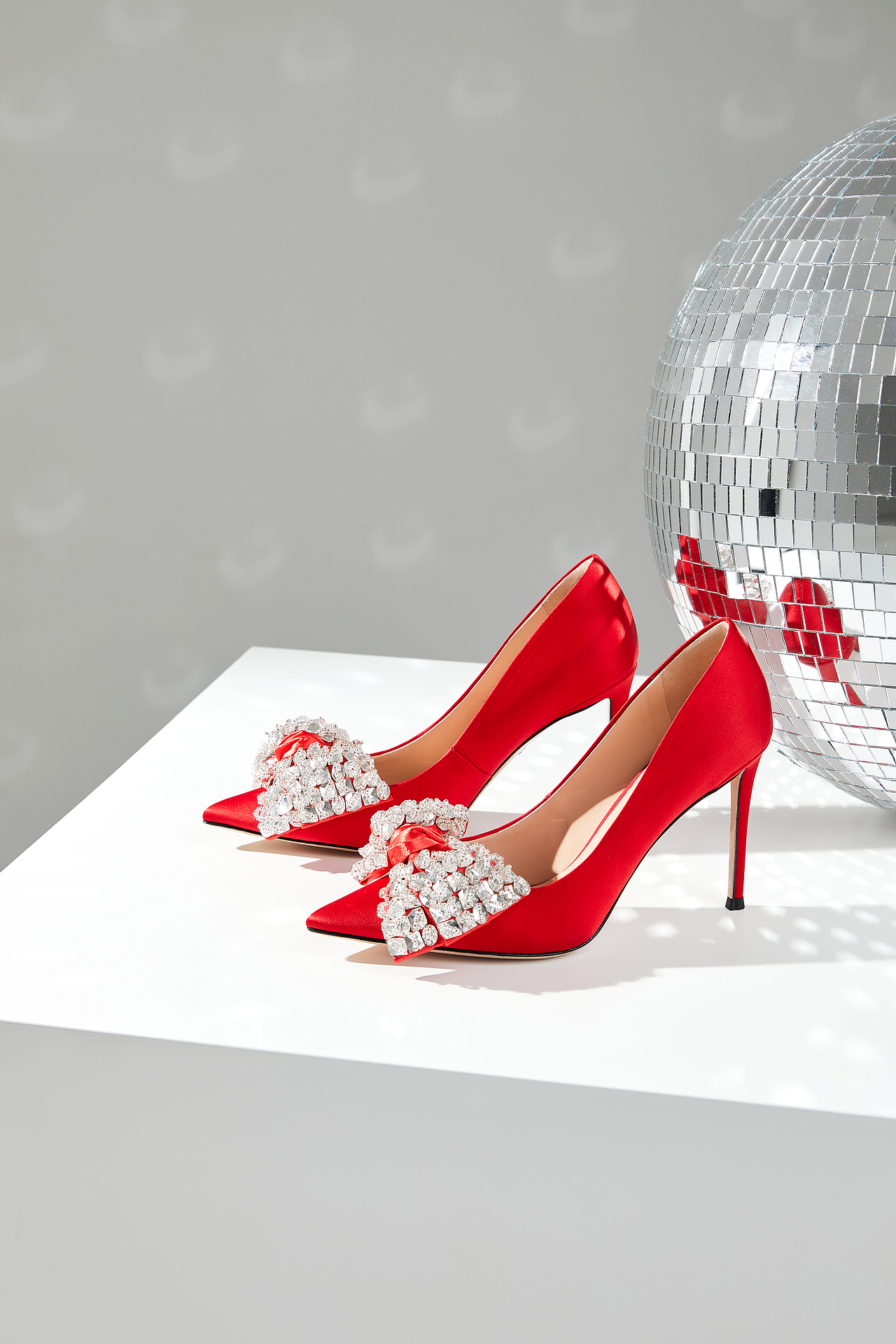 《badgley mischka》高端女鞋2022春季精修图