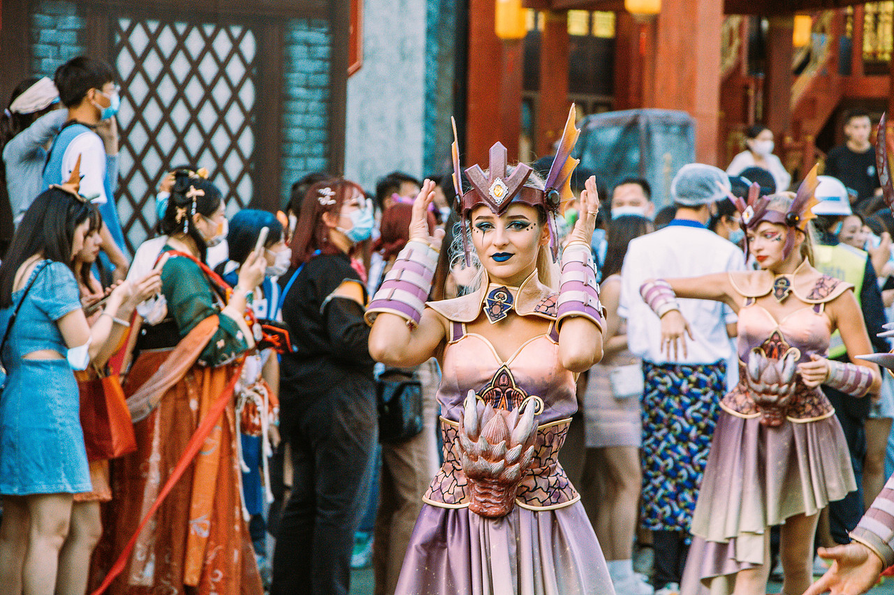 长隆万圣节最美NPC人像摄影（图ZMzE5OTAyOTY0） - 人像摄影 - 站酷设计师光速工作室原创素材 - 站酷ZCOOL