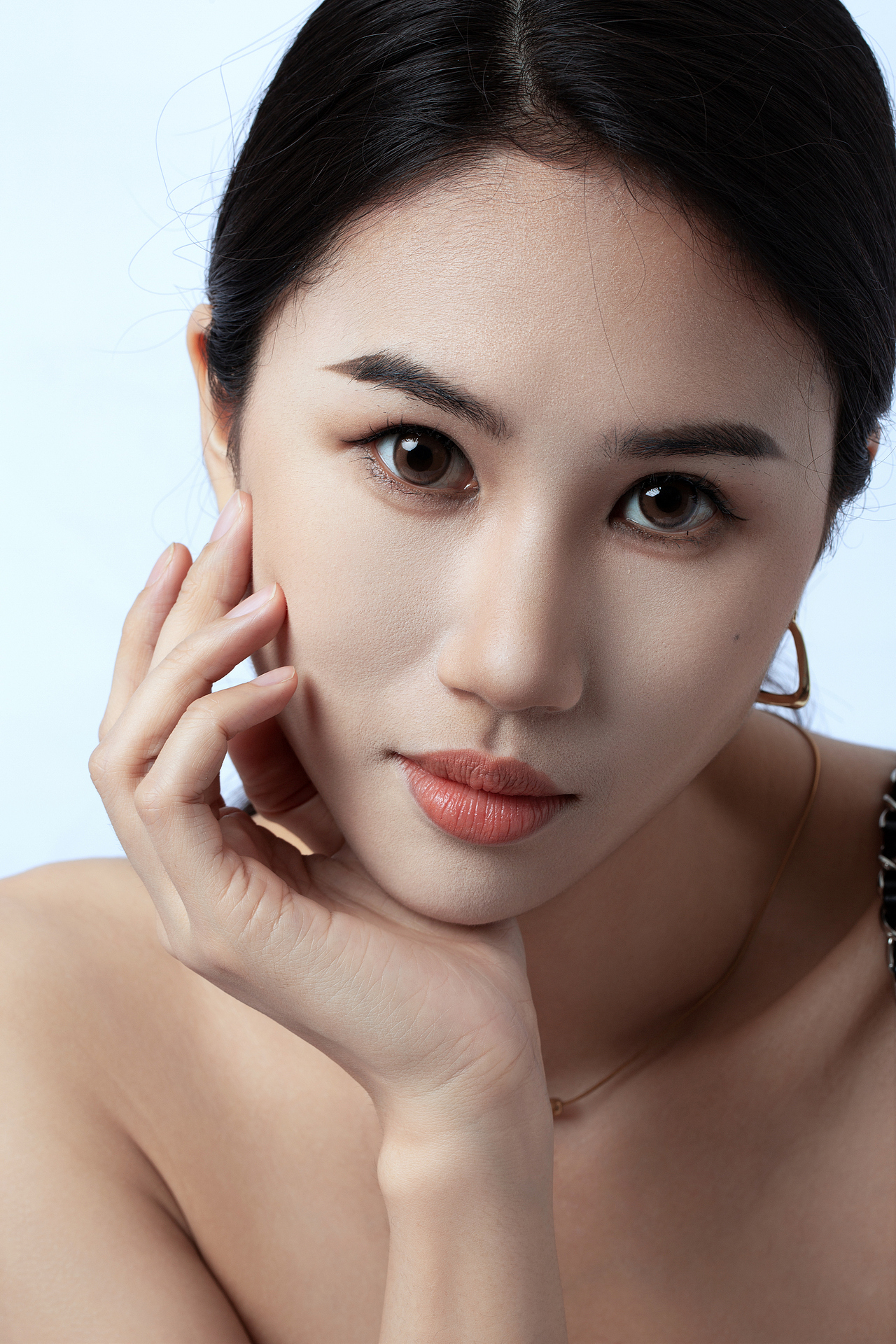 张力与姿态的演绎