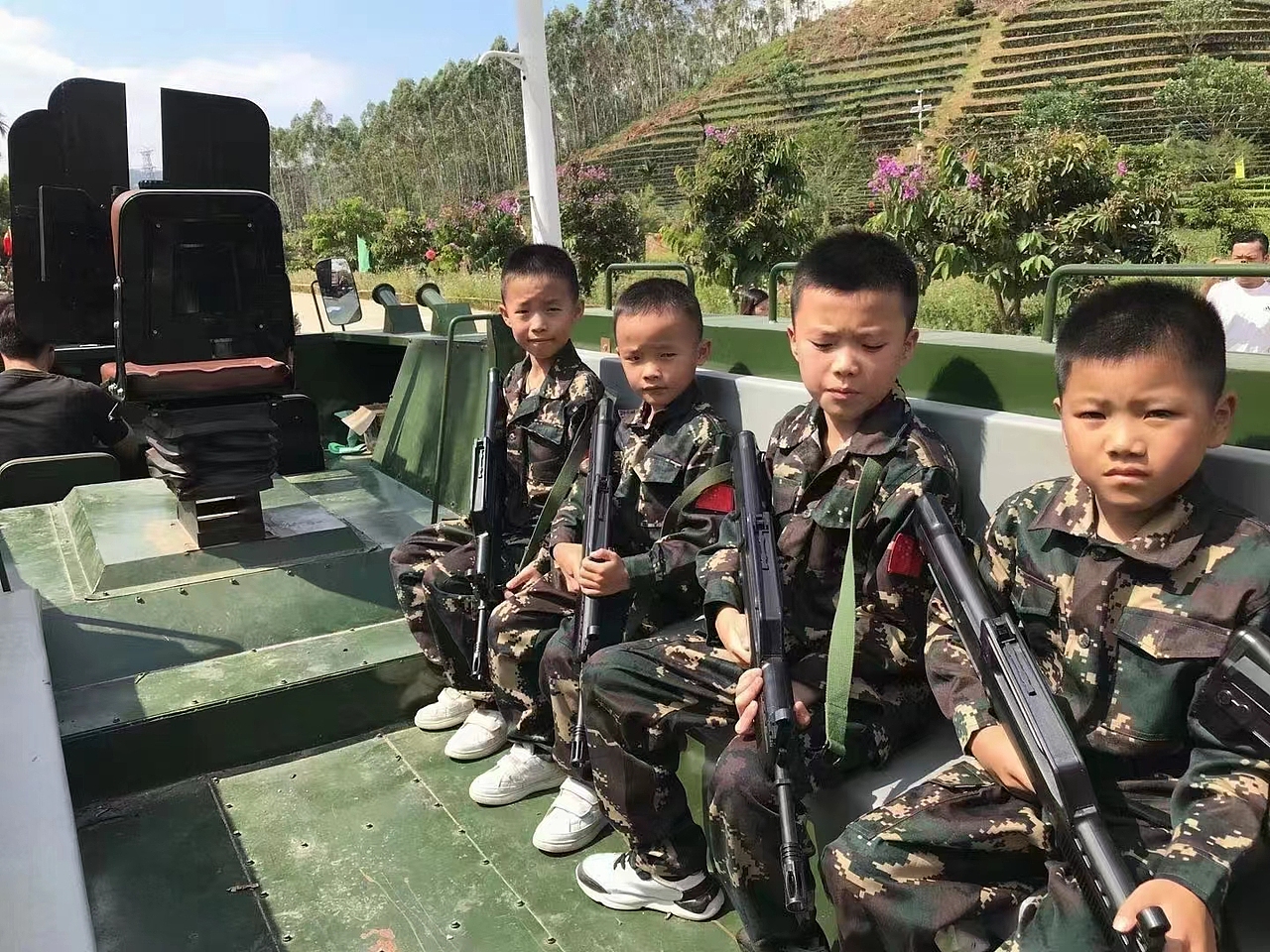 广东军事模型装备展览展示/军事模型厂家仿真1:1定制（图ZMzIwODU4Mjg4） - 工艺品设计 - 站酷设计师郑明森原创素材 - 站酷ZCOOL