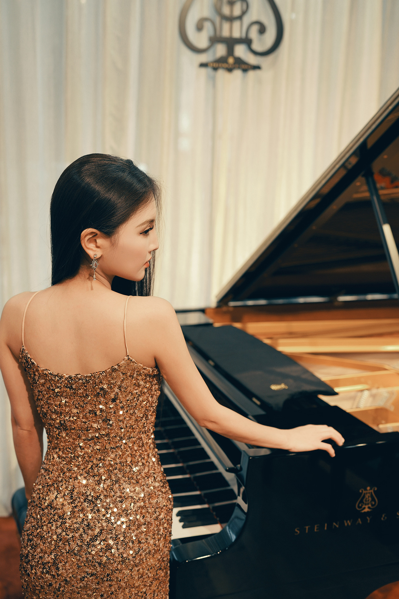 钢琴家|摄影|人像摄影|nightwake_原创作品-站酷zcool