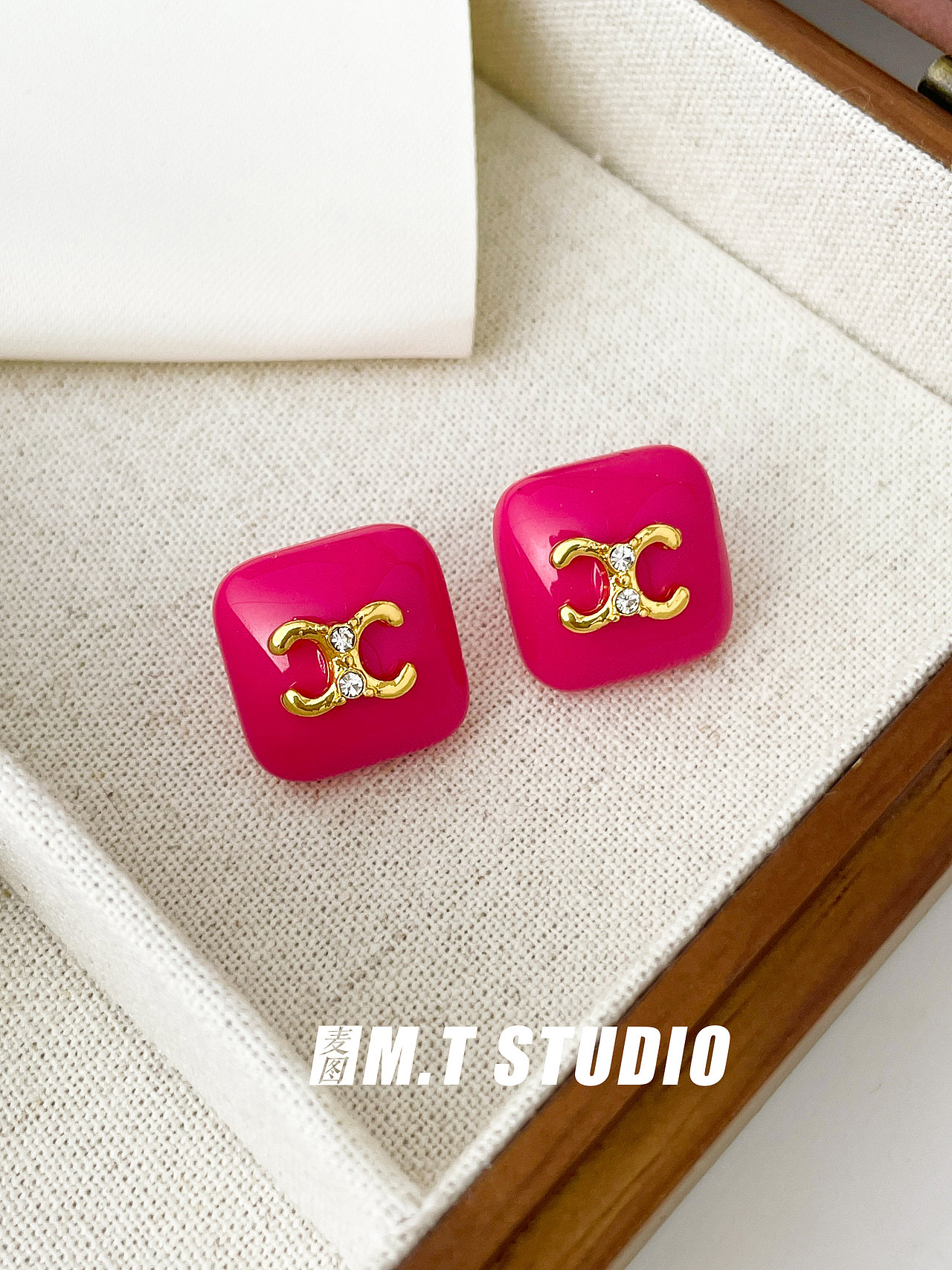 饰品拍摄 手机片饰品拍摄 网红风格耳饰静物平铺拍照