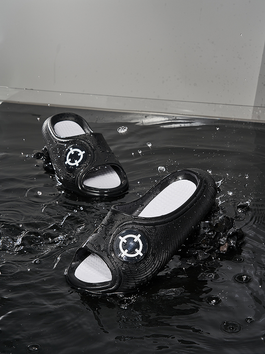 天际拖鞋水池拍摄（图ZMzQyMTI2ODQ0） - 产品摄影 - 站酷设计师一个散漫的人原创素材 - 站酷ZCOOL