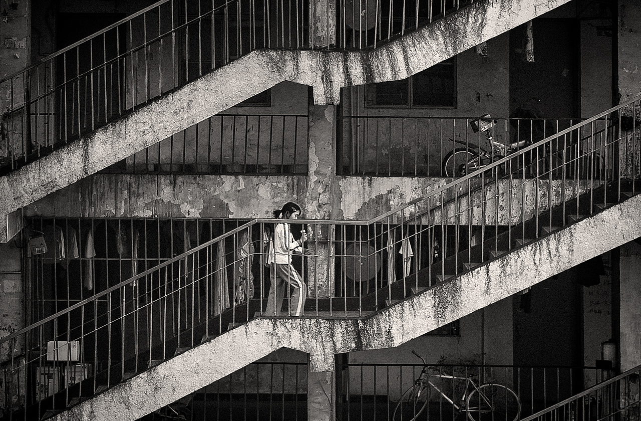 循光而行, 寻踪何藩 | 以40张黑白照念香港的旧（图ZMzQzNzExNjgw） - 环境/建筑摄影 - 站酷设计师hellodonny原创素材 - 站酷ZCOOL