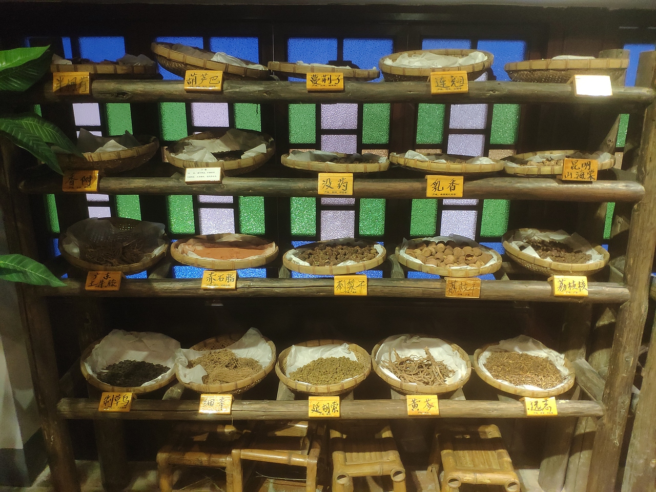 广州-陈李济中药博物馆（图ZMzAzMzA0MTAw） - 展陈设计 - 站酷设计师大湾区五花肉原创素材 - 站酷ZCOOL