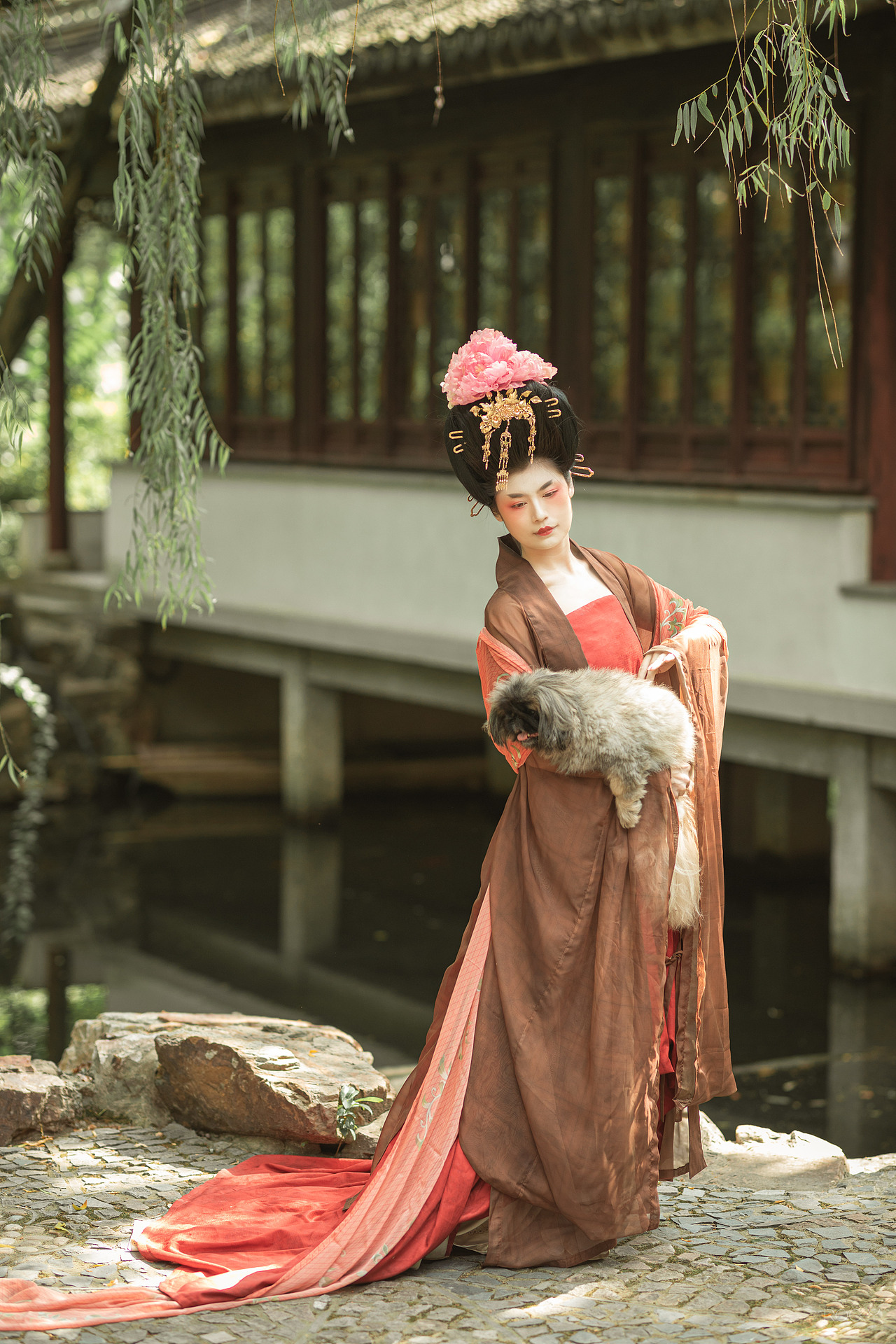 簪花仕女图_微胖凹凸曼-站酷zcool