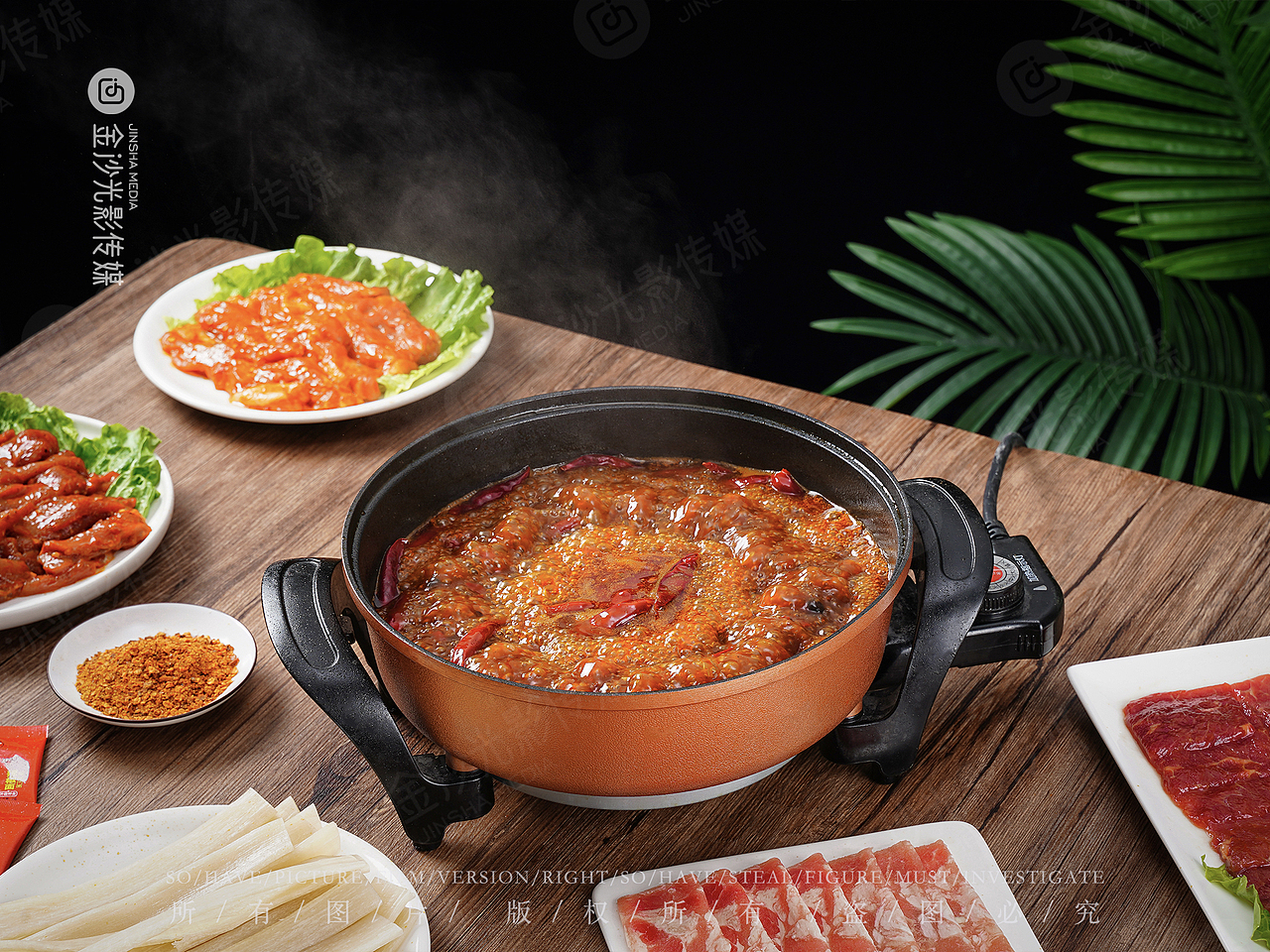 火锅图片拍摄 | 爆辣的火锅让你食欲大开！（图ZMzQ3NzM3Nzky） - 美食摄影 - 站酷设计师武汉金沙光影传媒原创素材 - 站酷ZCOOL