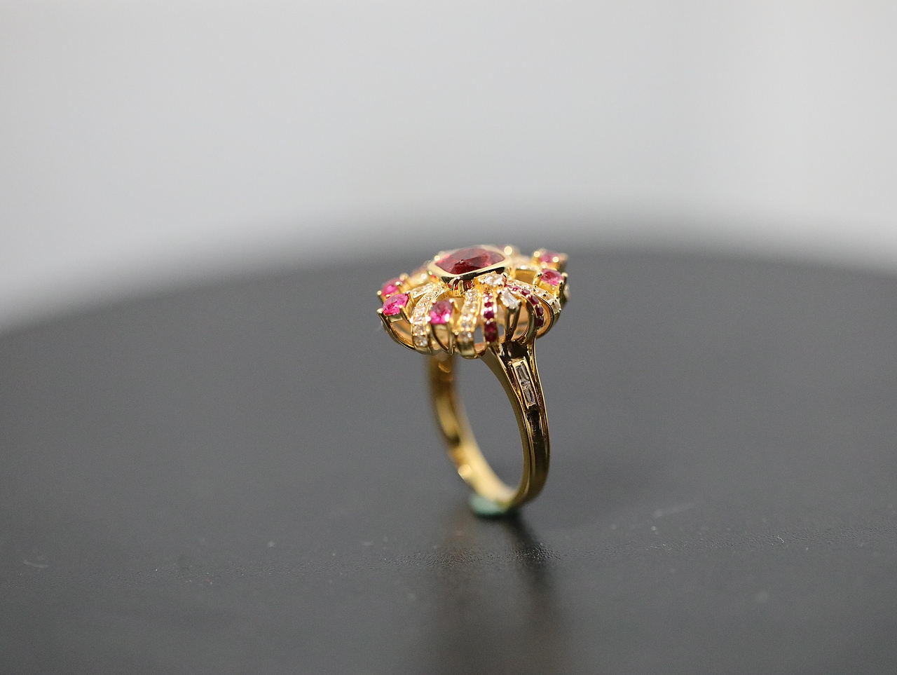 当我随手抓起几颗宝石