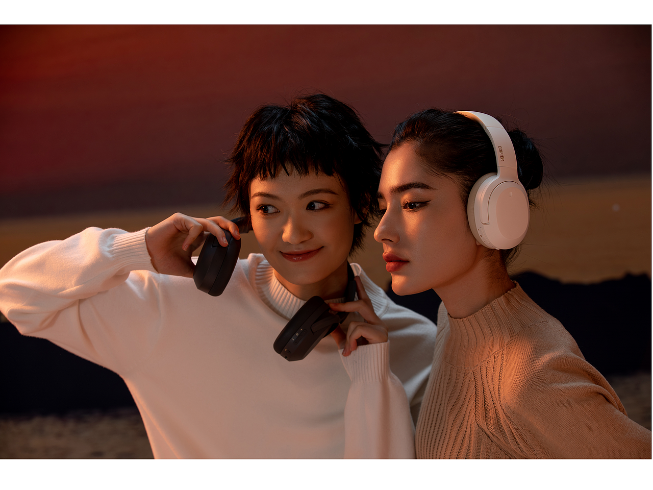 产品拍摄静物模特耳机3C类电器拍摄