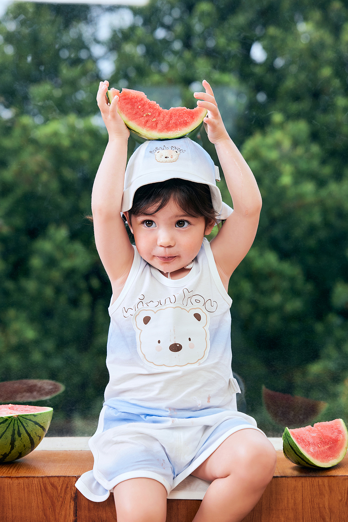 童装外景 安集家佳佳（图ZMzQyNTY1MjIw） - 人像摄影 - 站酷设计师卡凡李大晚原创素材 - 站酷ZCOOL