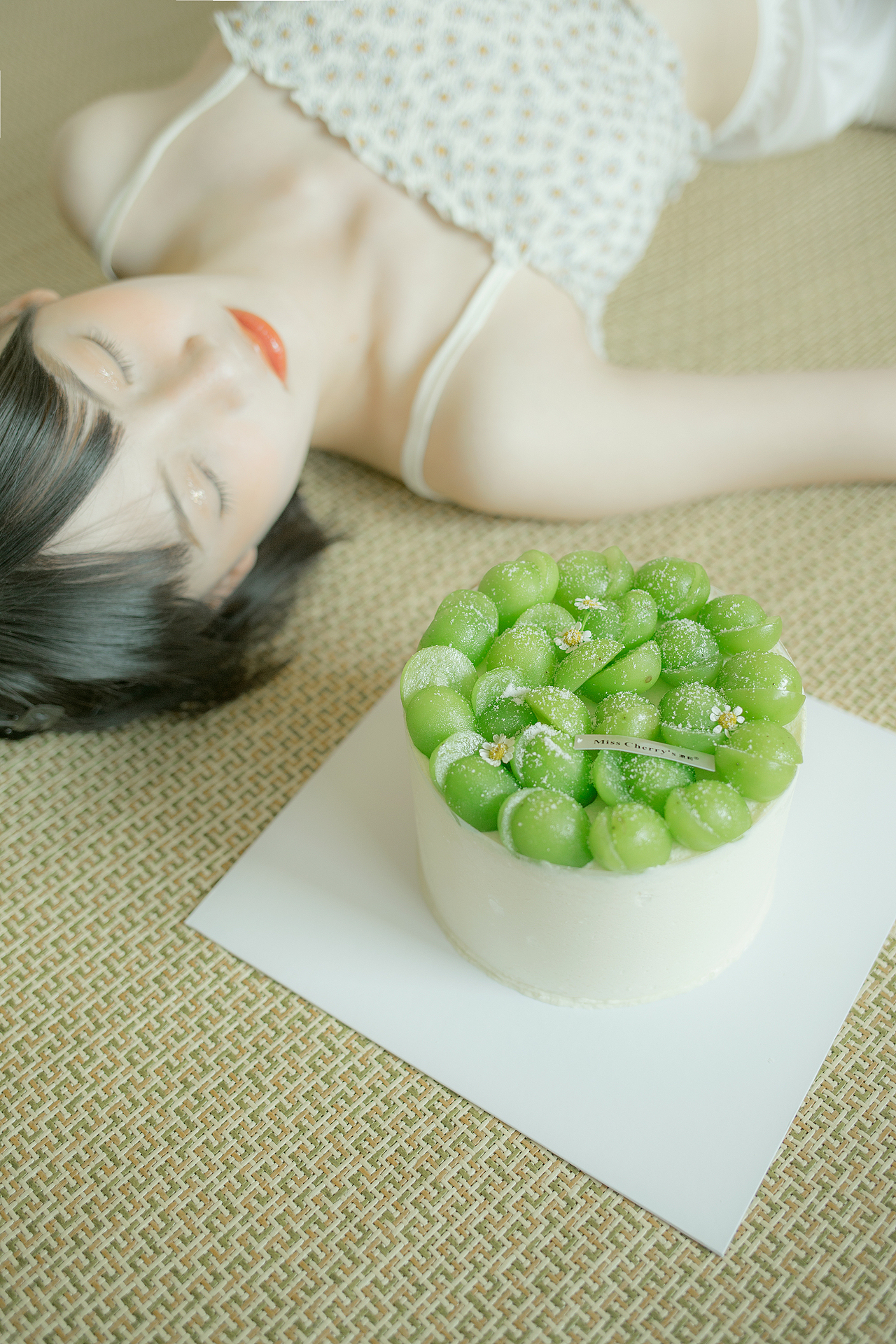 纯欲 消磨时间（图ZMzEwMTgxNDQ4） - 人像摄影 - 站酷设计师卷毛的坏蛋原创素材 - 站酷ZCOOL